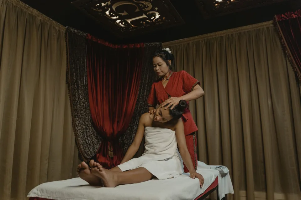 Quầy lễ tân